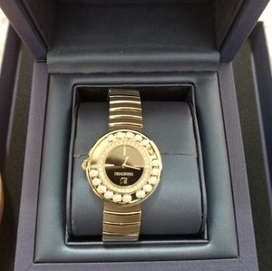😍 Swarovski crystals silver watch😍